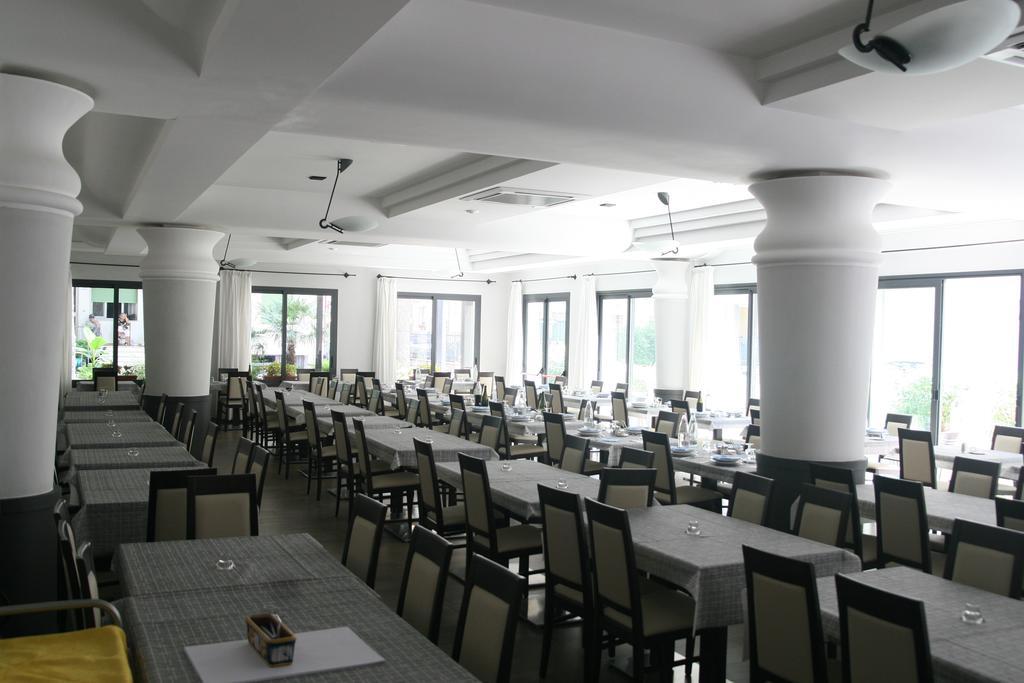 Hotel Stanchini Bellaria-Igea Marina Dış mekan fotoğraf